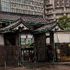Otemon Gate. The Imperial Palace East Gardens (皇居東御苑, Kōkyo Higashi Gyoen) are a part of the inner palace area and are open to the public.  Unfortunately, you have to make reservations 3-4 months in advance.